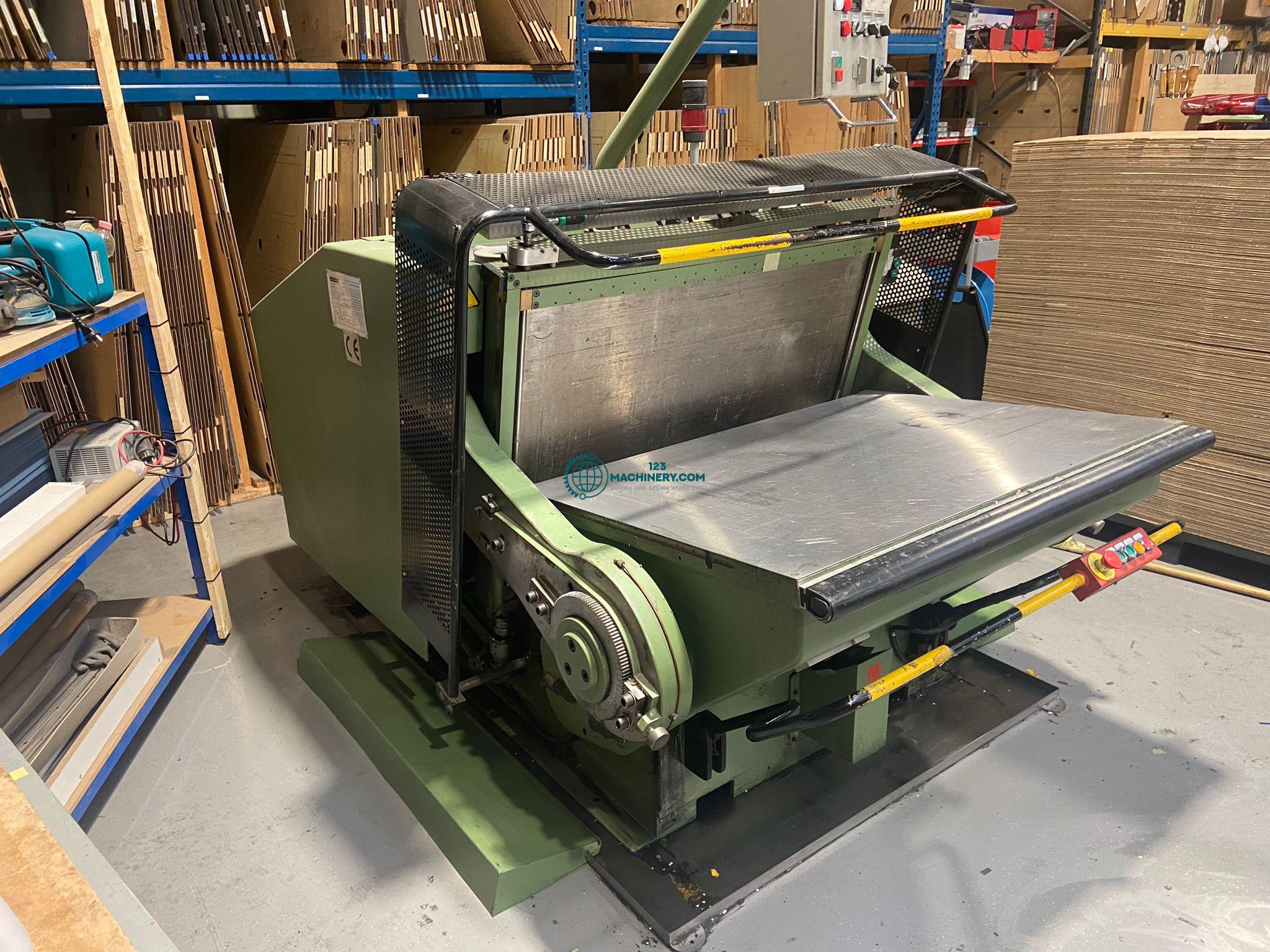 Hand fed platen presses